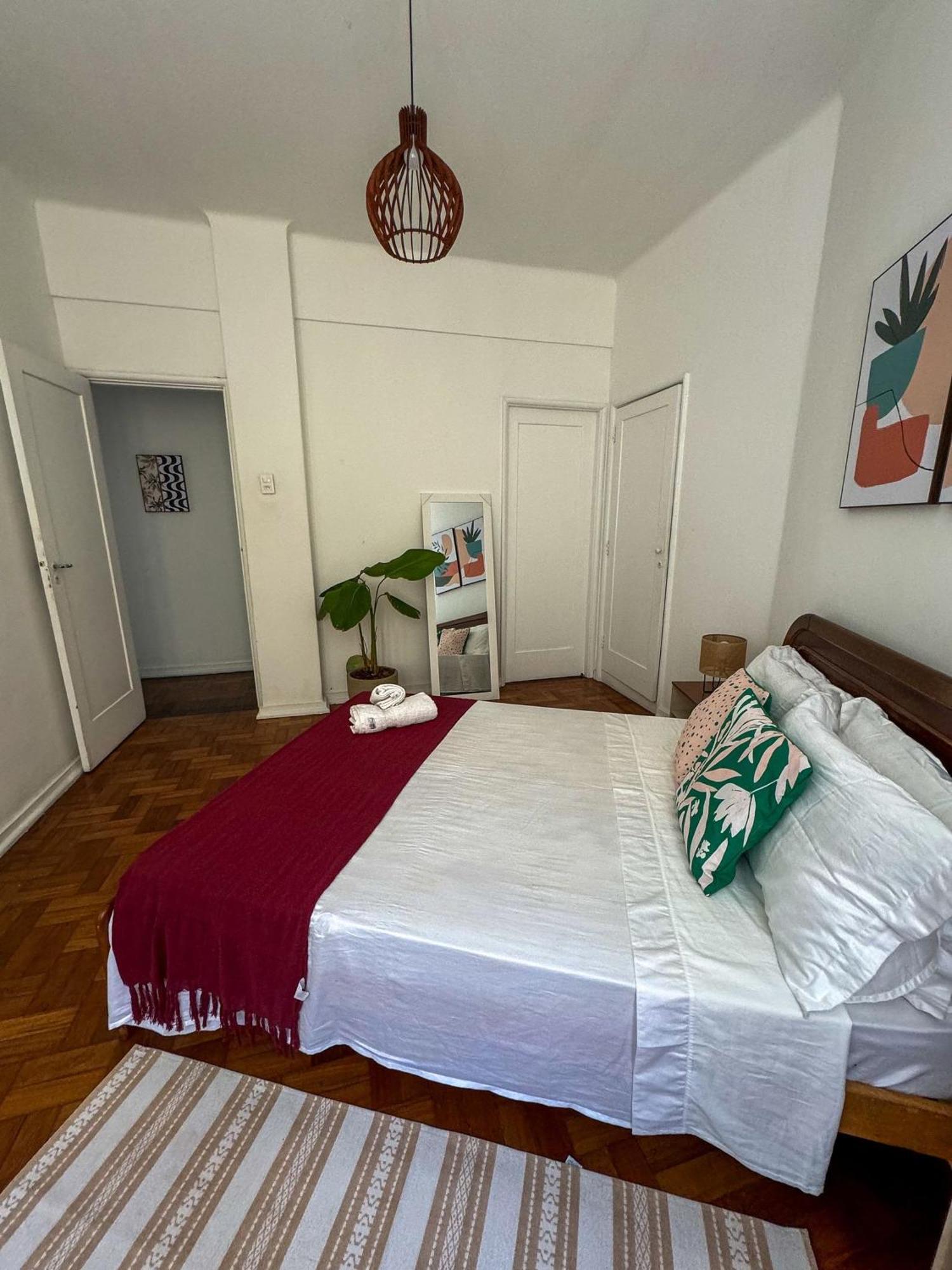 Stunning 3-bedroom Flat In The Heart Of Ipanema Rio de Janeiro